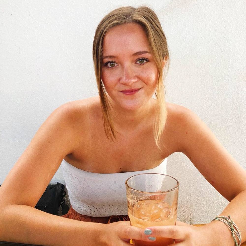 Meet your Posher, Laine